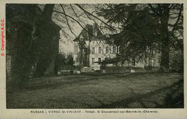 Chateau de Russac.jpg